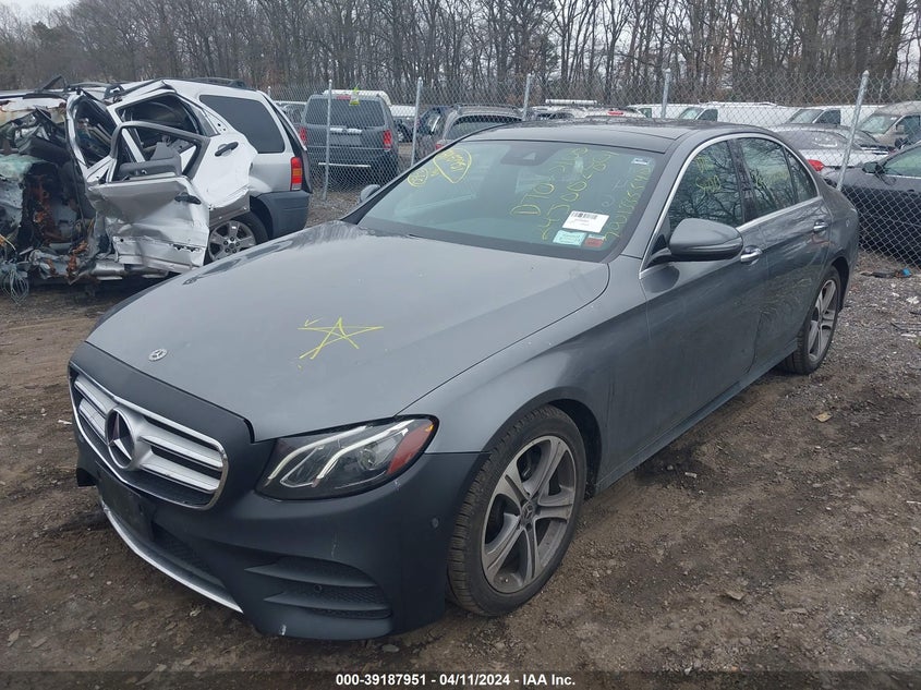 2018 MERCEDES-BENZ E 300 4MATIC - WDDZF4KB6JA481403