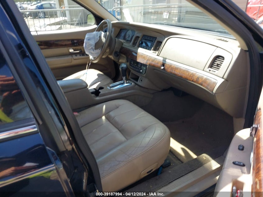 2005 Mercury Grand Marquis Ls/Lse VIN: 2MHFM75W95X633983 Lot: 39187994