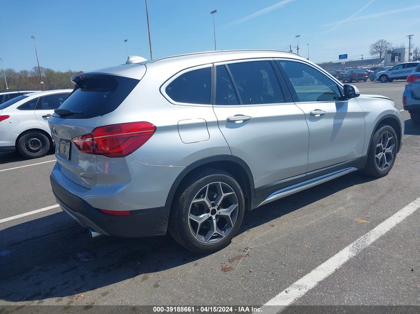 2018 BMW X1 xDrive28I VIN: WBXHT3C35J3H31806 Lot: 39188661