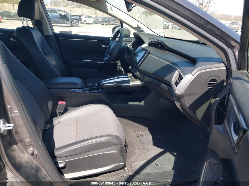 VIN JHMZC5F11JC012328 2018 HONDA CLARITY PLUG-IN HYBRID