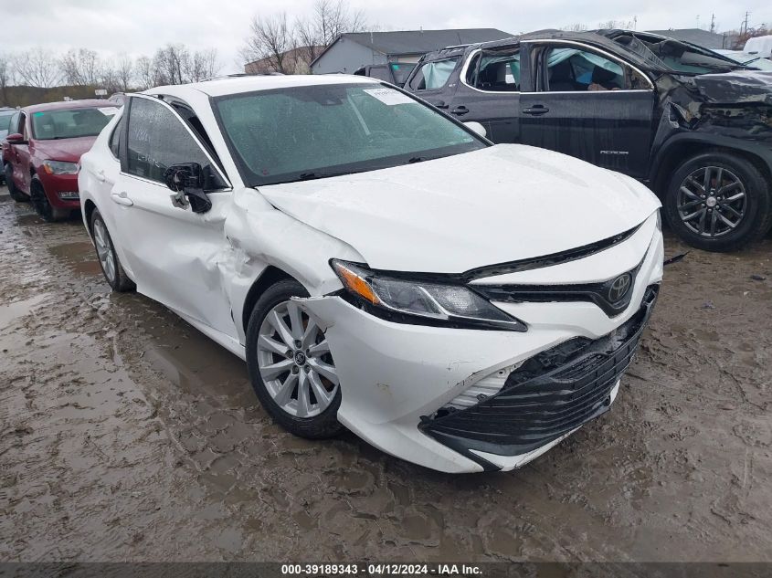 2019 Toyota Camry Le VIN: 4T1B11HK6KU853933 Lot: 39189343