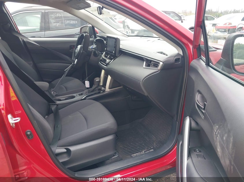 2022 Toyota Corolla Cross Le VIN: 7MUCAAAGXNV012047 Lot: 39189438