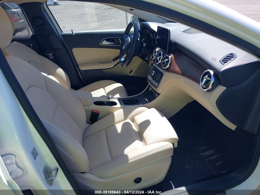 2020 Mercedes-Benz Gla 250 4Matic VIN: WDCTG4GB3LJ679410 Lot: 39189643