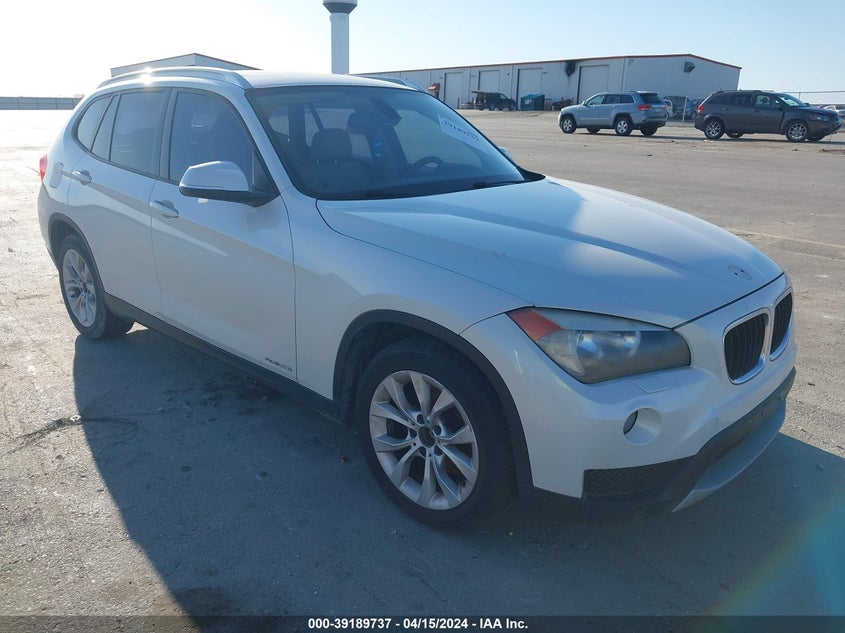 2013 BMW X1 xDrive28I VIN: WBAVL1C50DVR90728 Lot: 39189737