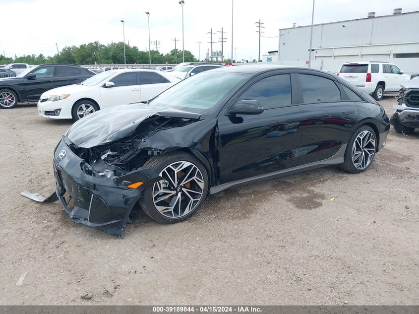 2023 Hyundai Ioniq 6 Sel VIN: KMHM34AA2PA053869 Lot: 39189844