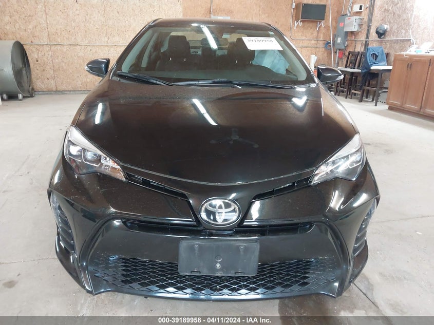VIN 2T1BURHE3HC826585 2017 TOYOTA COROLLA SE