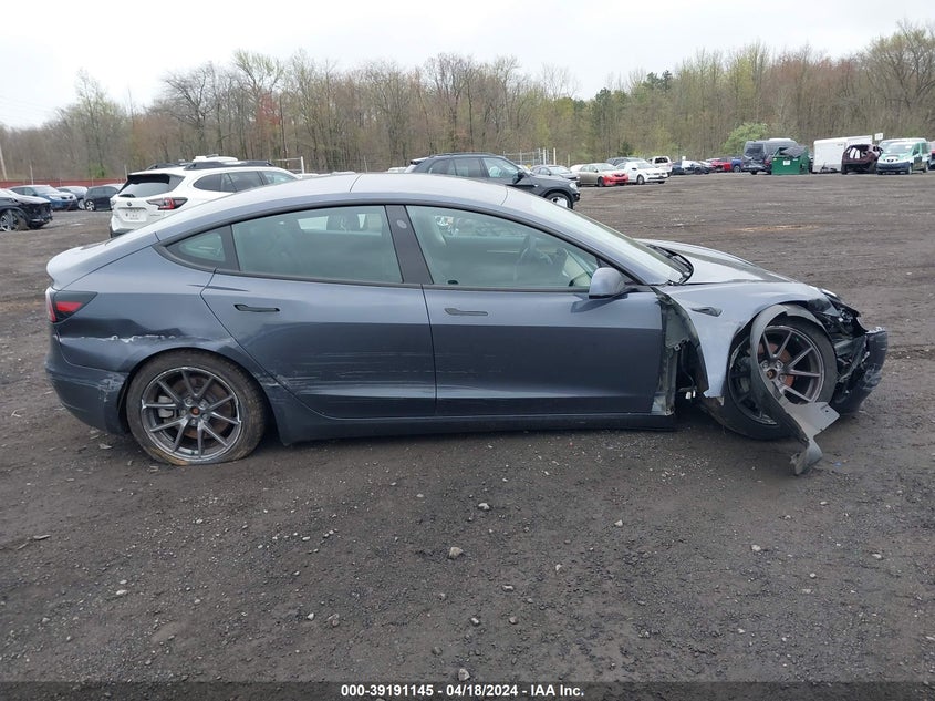 VIN 5YJ3E1EB3NF107681 2022 TESLA MODEL 3 LONG RANGE DUAL MOTOR ALL-WHEEL DRIVE