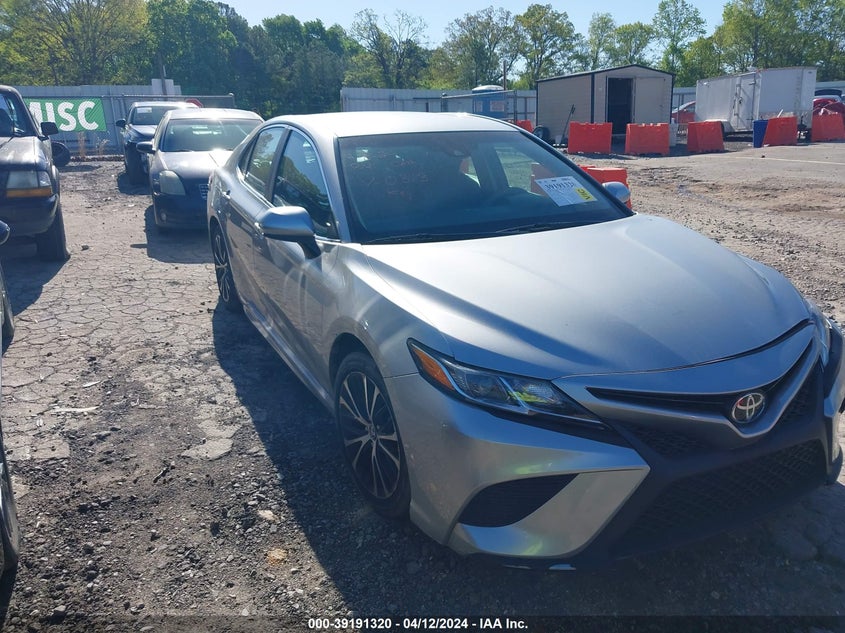 2018 TOYOTA CAMRY L/LE/XLE/SE/XSE - 4T1B11HK3JU630313