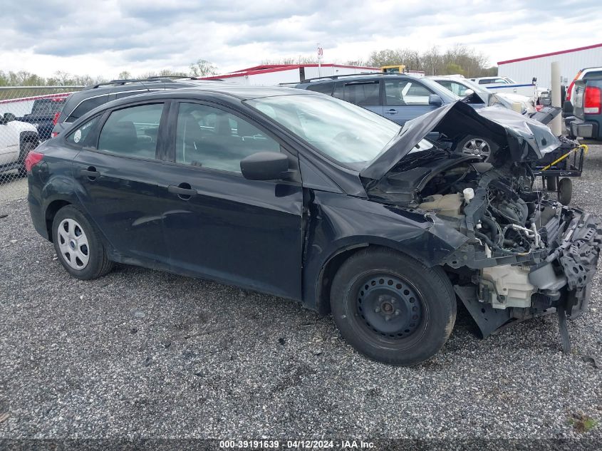 2018 Ford Focus S VIN: 1FADP3E28JL221070 Lot: 39191639