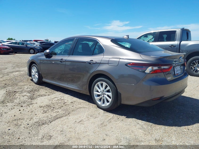 2024 TOYOTA CAMRY LE - 4T1C11AK1RU910080