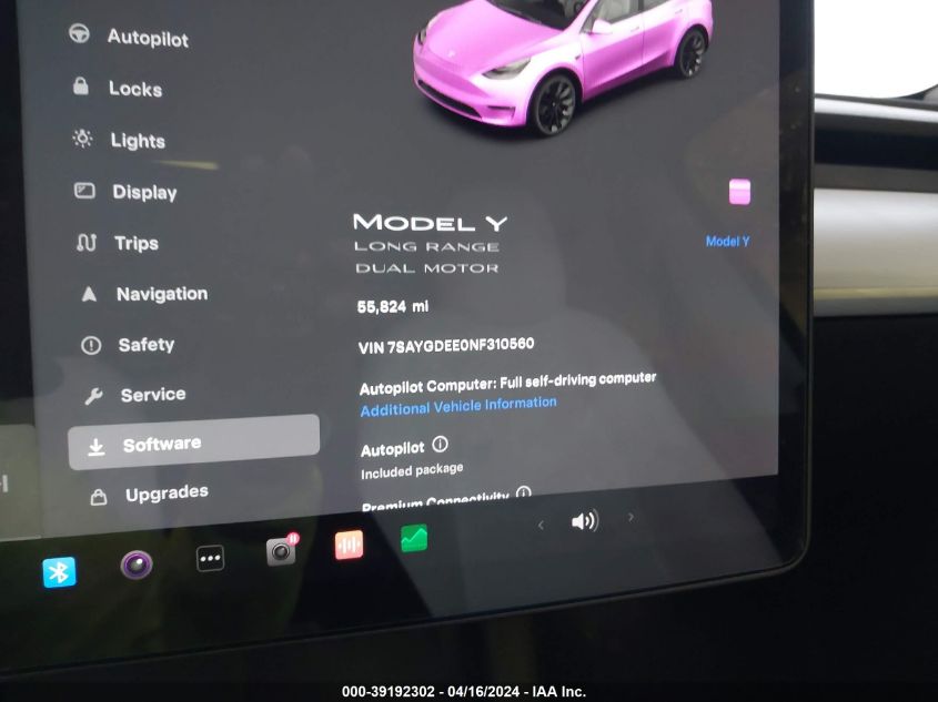 2022 Tesla Model Y Long Range Dual Motor All-Wheel Drive VIN: 7SAYGDEE0NF310560 Lot: 39192302