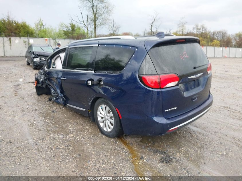 2018 Chrysler Pacifica Touring L VIN: 2C4RC1BG2JR353233 Lot: 39192328