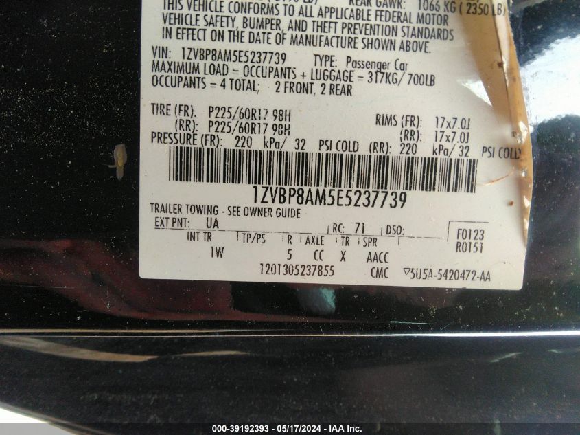 2014 Ford Mustang V6 VIN: 1ZVBP8AM5E5237739 Lot: 39192393