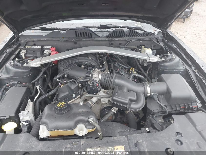 1ZVBP8EM1E5295356 2014 Ford Mustang V6
