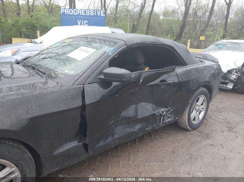 1ZVBP8EM1E5295356 2014 Ford Mustang V6