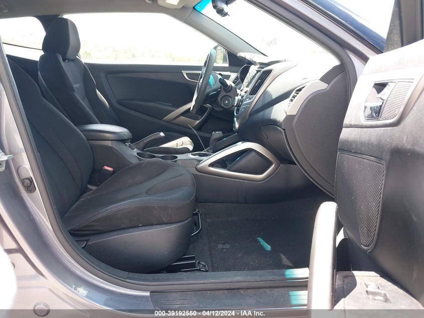 2012 Hyundai Veloster Base W/Black VIN: KMHTC6AD5CU079795 Lot: 39192550