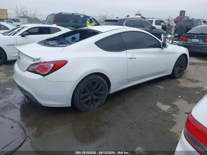 2015 Hyundai Genesis 3.8 Base VIN: KMHHU6KJ3FU125054 Lot: 39192835
