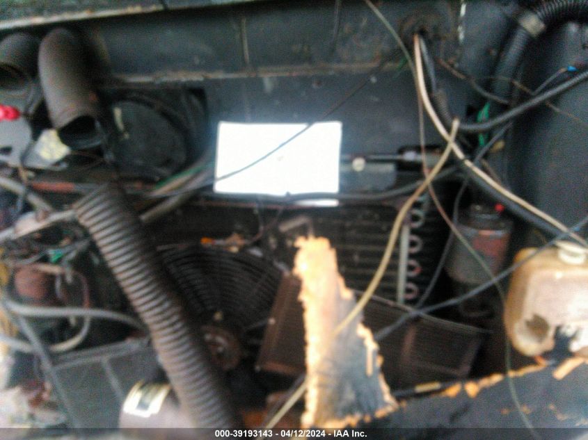 1994 Chevrolet P30 VIN: 1GBKP37NXR3304864 Lot: 39193143