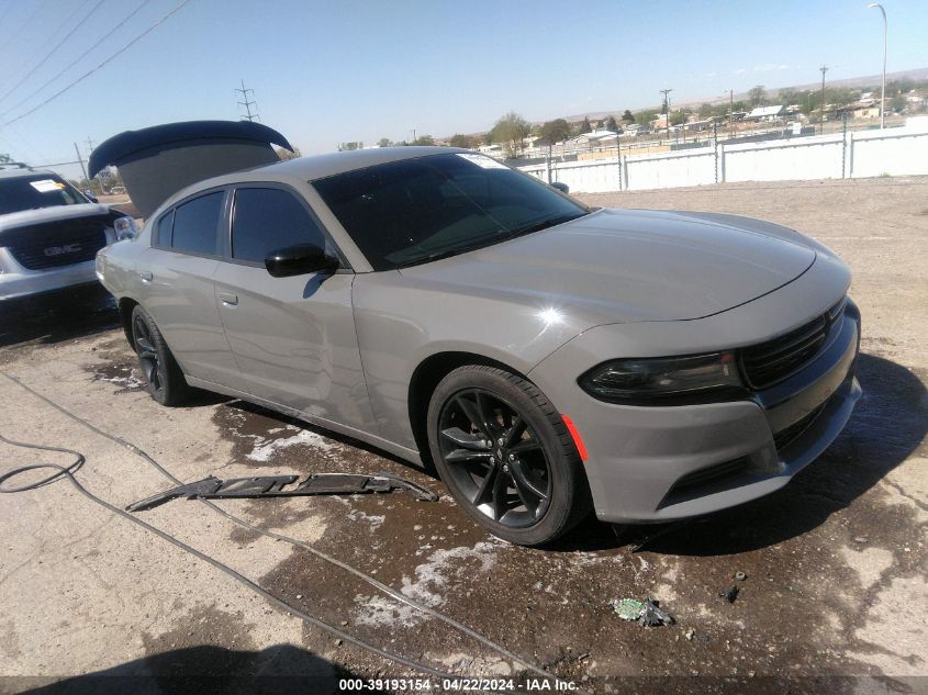 2C3CDXBG8JH16727 2018 Dodge Charger Sxt Rwd