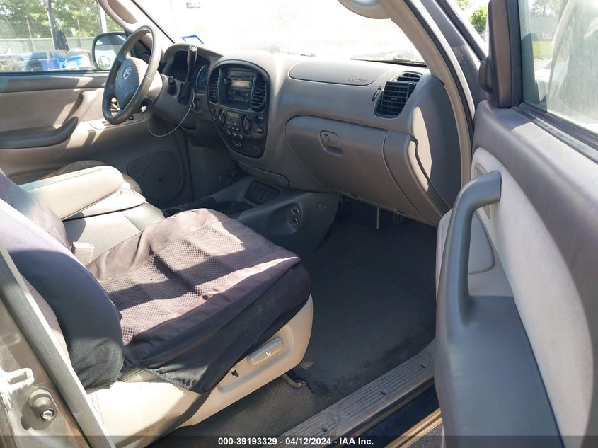 2007 Toyota Sequoia Sr5 V8 VIN: 5TDZT34A67S288777 Lot: 39193329