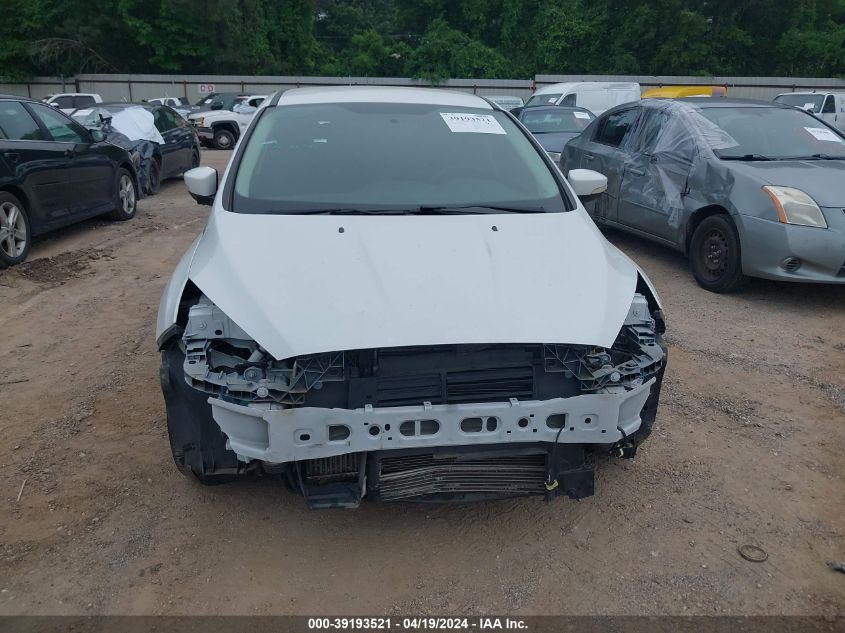 2017 Ford Focus Se VIN: 1FADP3FE1HL265382 Lot: 39193521