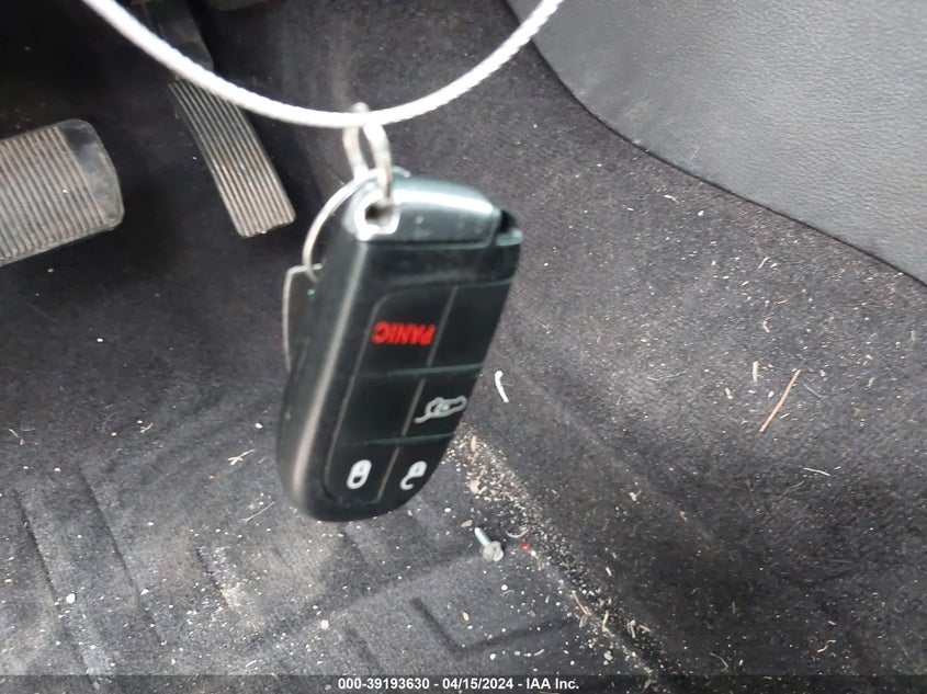 2019 DODGE DURANGO SXT - 1C4RDHAG3KC803215