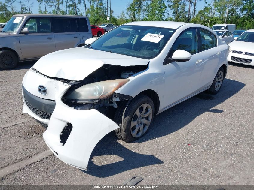 2013 MAZDA MAZDA3 I SPORT - JM1BL1U71D1800609