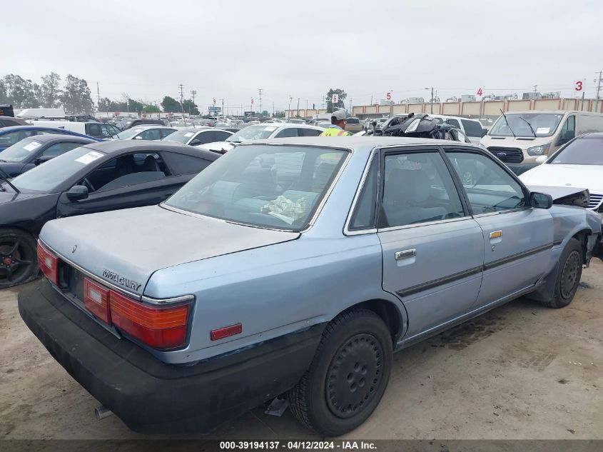 1989 Toyota Camry Dlx VIN: JT2SV21E7K3355712 Lot: 39194137