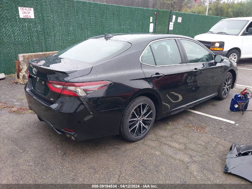 4T1G11AK4MU485318 | 2021 TOYOTA CAMRY