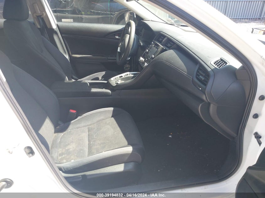 2019 HONDA INSIGHT LX - 19XZE4F13KE028627