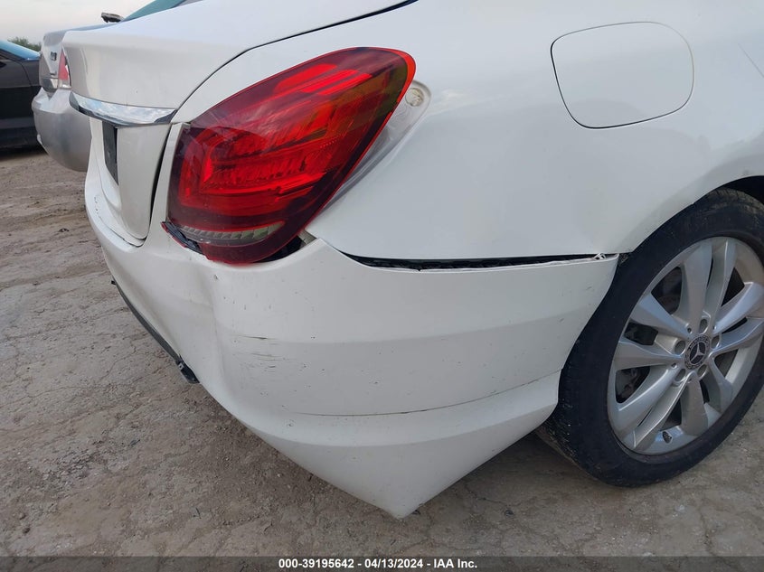 2019 MERCEDES-BENZ C 300 300 - 55SWF8DB5KU295439