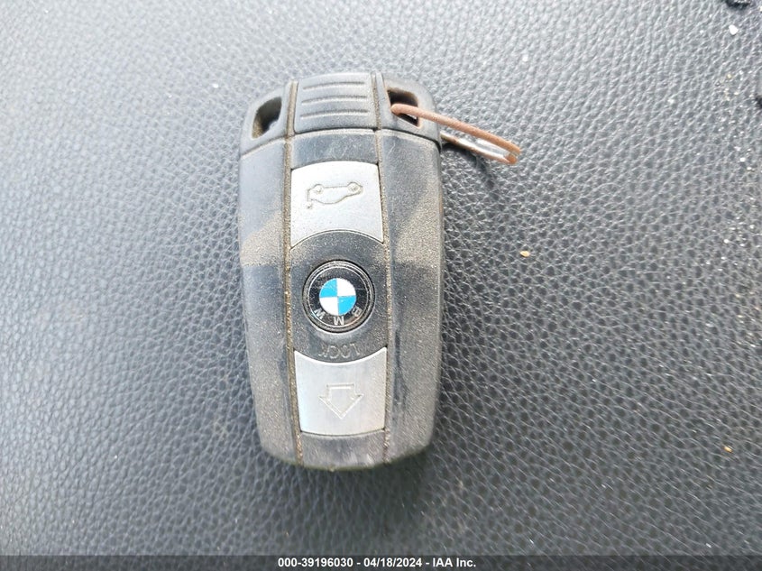 2007 BMW 328I VIN: WBAVC53567FZ72403 Lot: 39196030