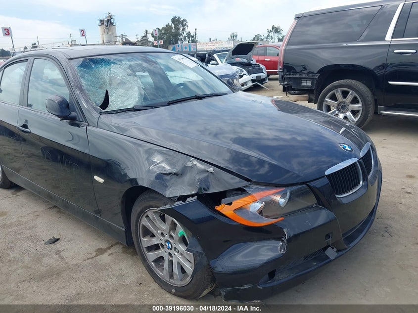 2007 BMW 328I VIN: WBAVC53567FZ72403 Lot: 39196030