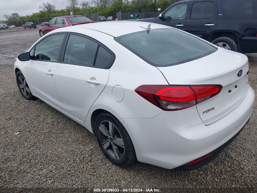 3KPFL4A78JE224422 | 2018 KIA FORTE