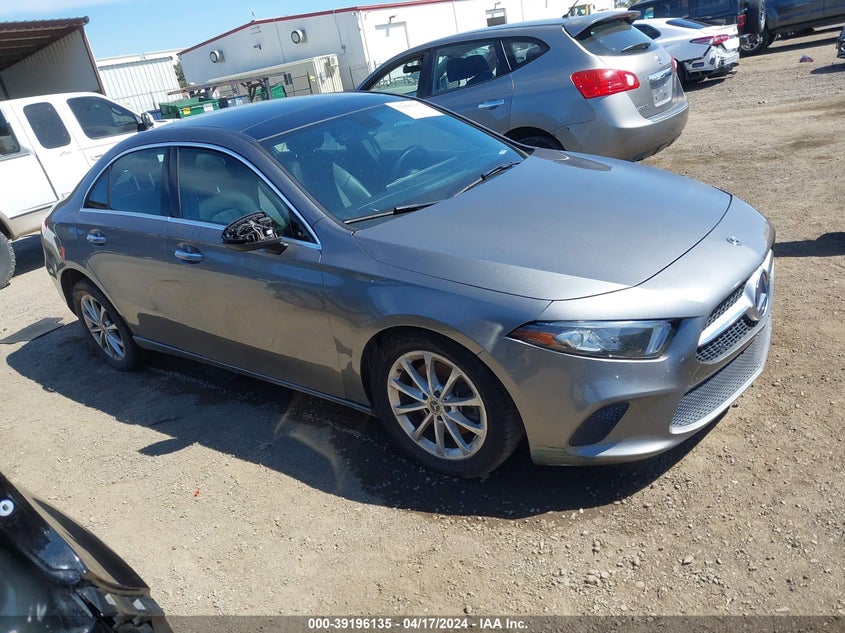 2019 Mercedes-Benz A 220 VIN: WDD3G4EB4KW028478 Lot: 39196135