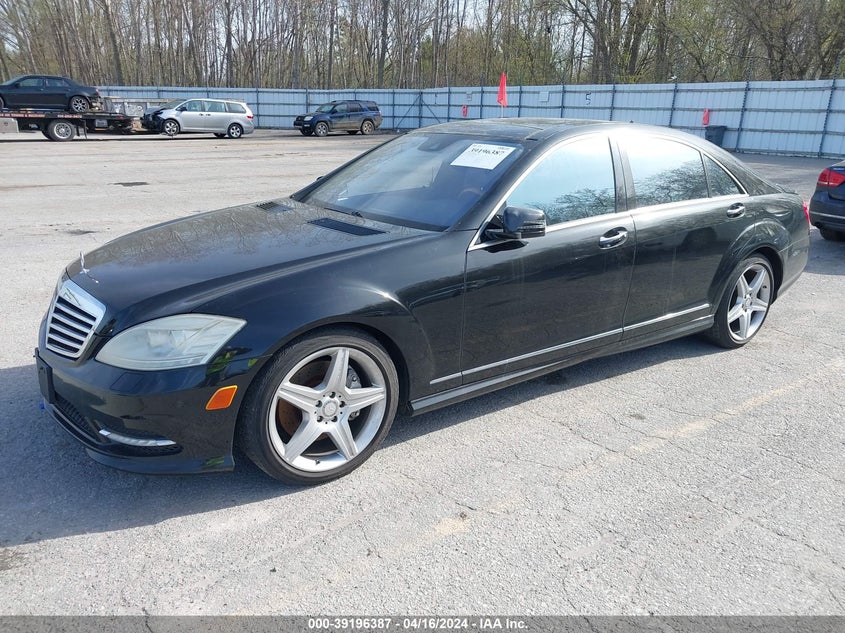 2011 Mercedes-Benz S 550 4Matic VIN: WDDNG8GB6BA377037 Lot: 39196387