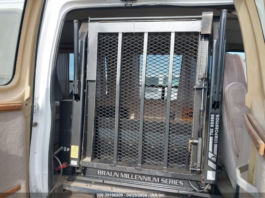 1994 Ford Econoline E150 Van VIN: 1FDEE14N8RHA98272 Lot: 39196509