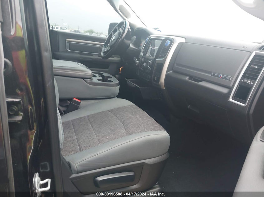 VIN 1C6RR6LG8JS168202 2018 RAM 1500 LONE STAR SILVER  4X2 "57" BOX