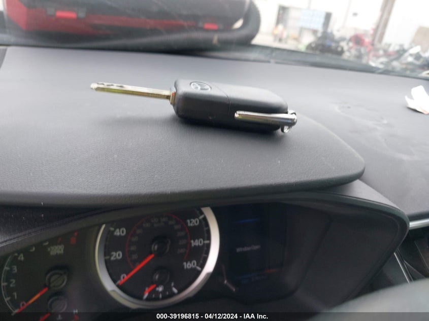 VIN 5YFS4MCE4MP095220 2021 TOYOTA COROLLA SE
