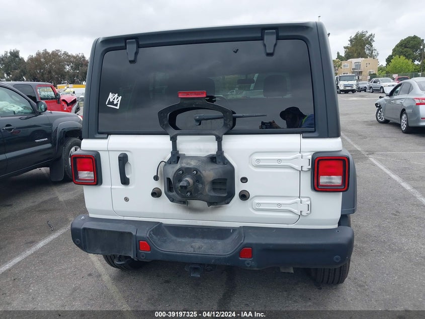 2018 JEEP WRANGLER UNLIMITED SPORT S 4X4 - 1C4HJXDG6JW320292