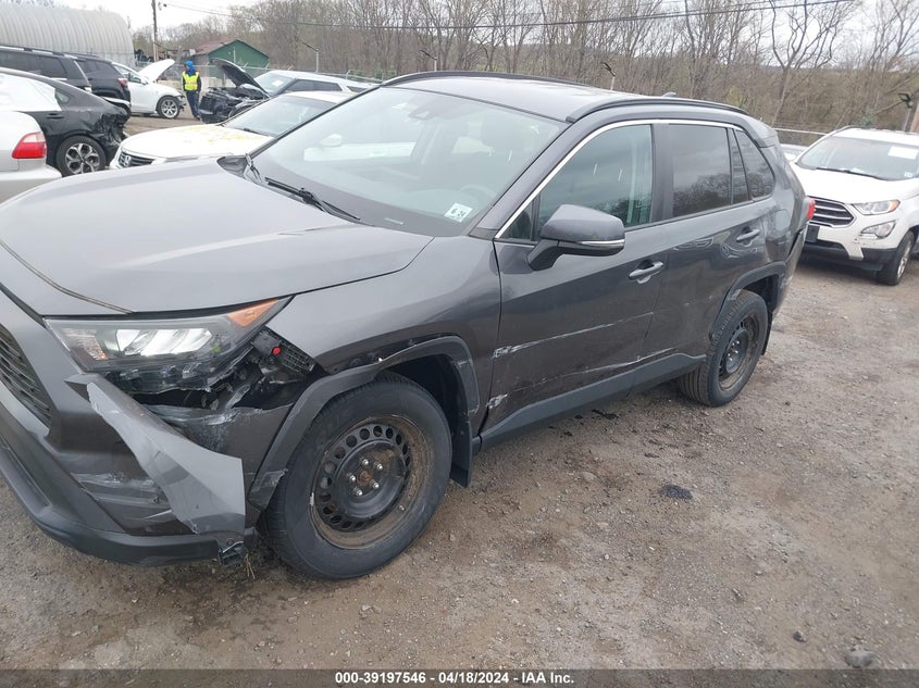 VIN 2T3G1RFV8KW063056 2019 TOYOTA RAV4 LE