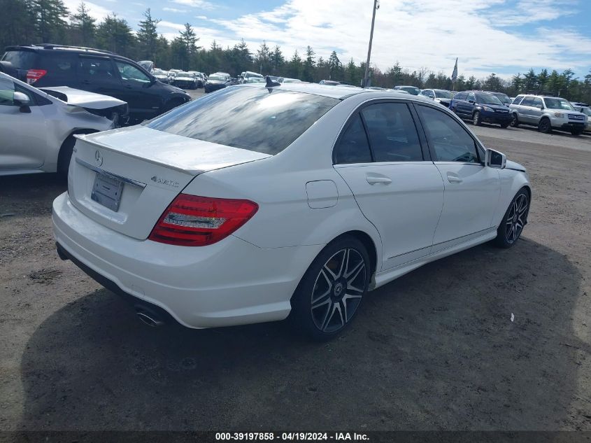 2013 Mercedes-Benz C 300 Luxury 4Matic/Sport 4Matic VIN: WDDGF8AB2DR250388 Lot: 39197858