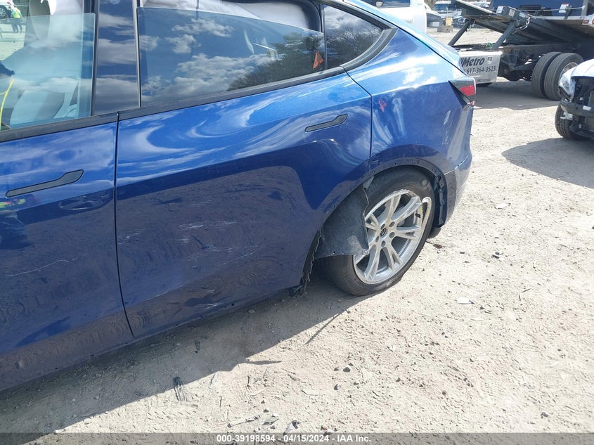 VIN 5YJYGAEE4MF299332 2021 TESLA MODEL Y LONG RANGE DUAL MOTOR ALL-WHEEL DRIVE