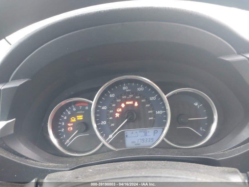 2014 TOYOTA COROLLA LE - 2T1BURHE0EC074386