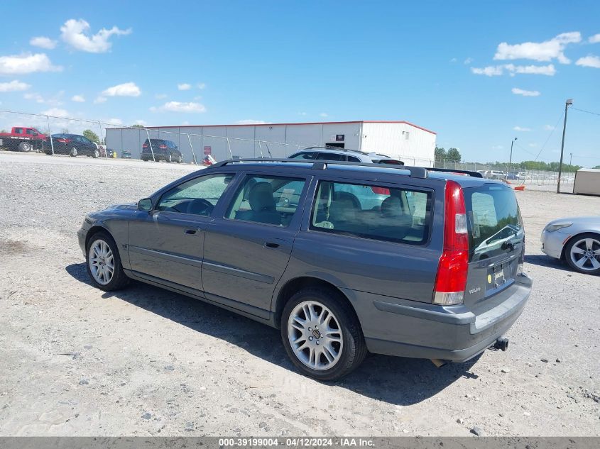 2004 Volvo V70 2.5T VIN: YV1SW59V142429882 Lot: 39199004