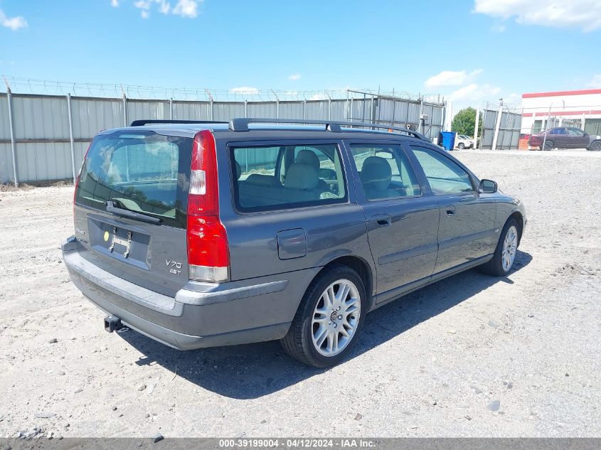 2004 Volvo V70 2.5T VIN: YV1SW59V142429882 Lot: 39199004