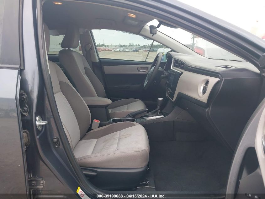 2018 TOYOTA COROLLA LE - 5YFBURHE7JP773900