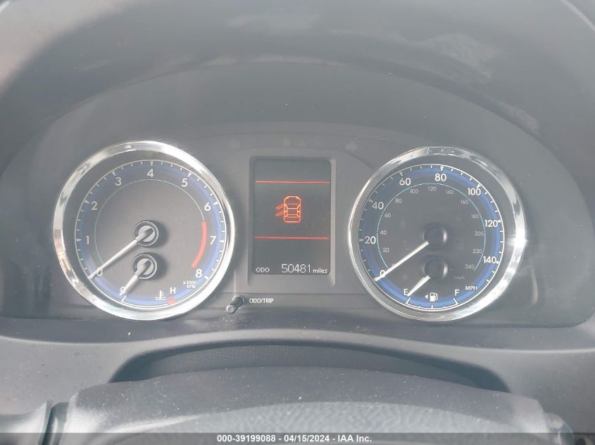 2018 TOYOTA COROLLA LE - 5YFBURHE7JP773900