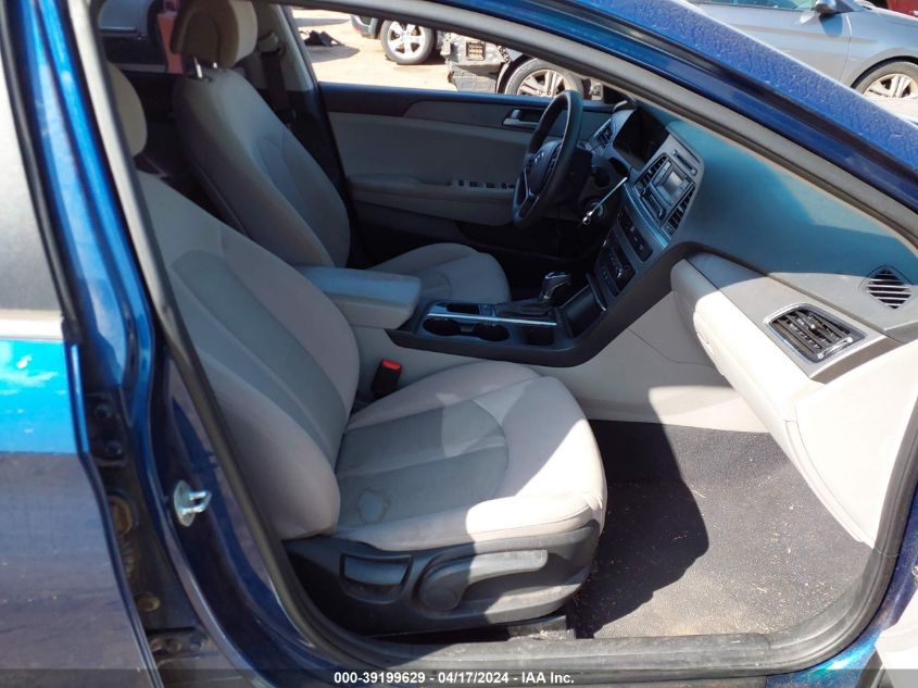 2017 Hyundai Sonata VIN: 5NPE24AF0HH520403 Lot: 39199629