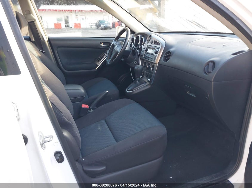 2005 Toyota Matrix Xr VIN: 2T1KR32E15C396140 Lot: 39200076